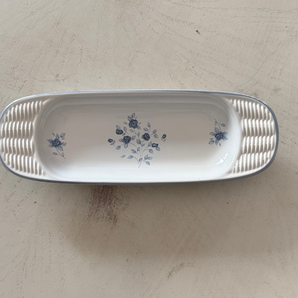 Pfaltzgraff Poetry Whimsy Ceramic Basketweave Serving Tray blue & white